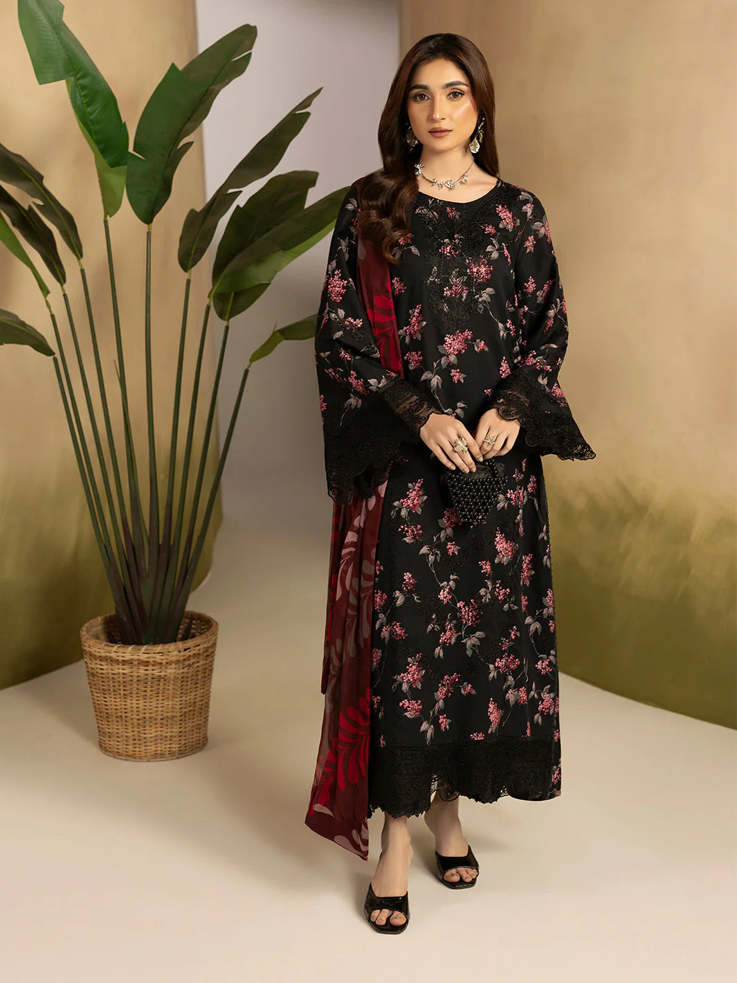 EC - 01 - Ellena by Celts