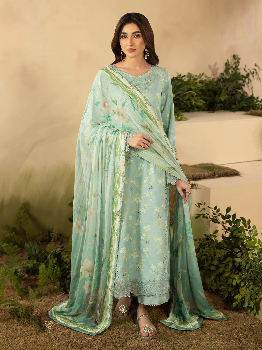 EC - 07 - Ellena by Celts