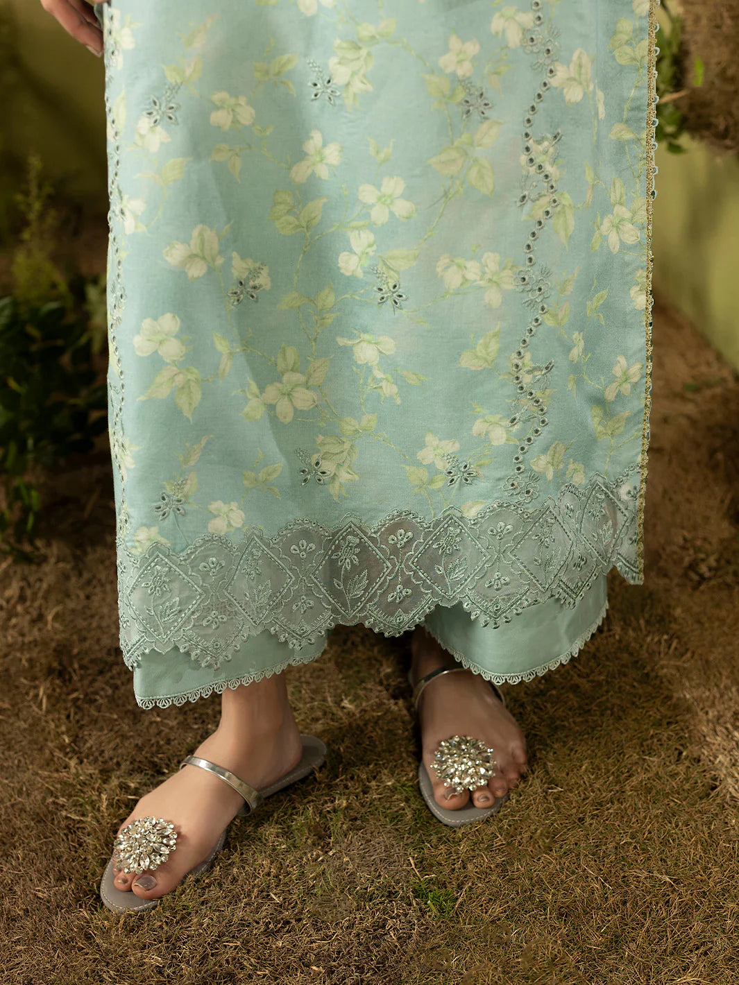 EC - 07 - Ellena by Celts