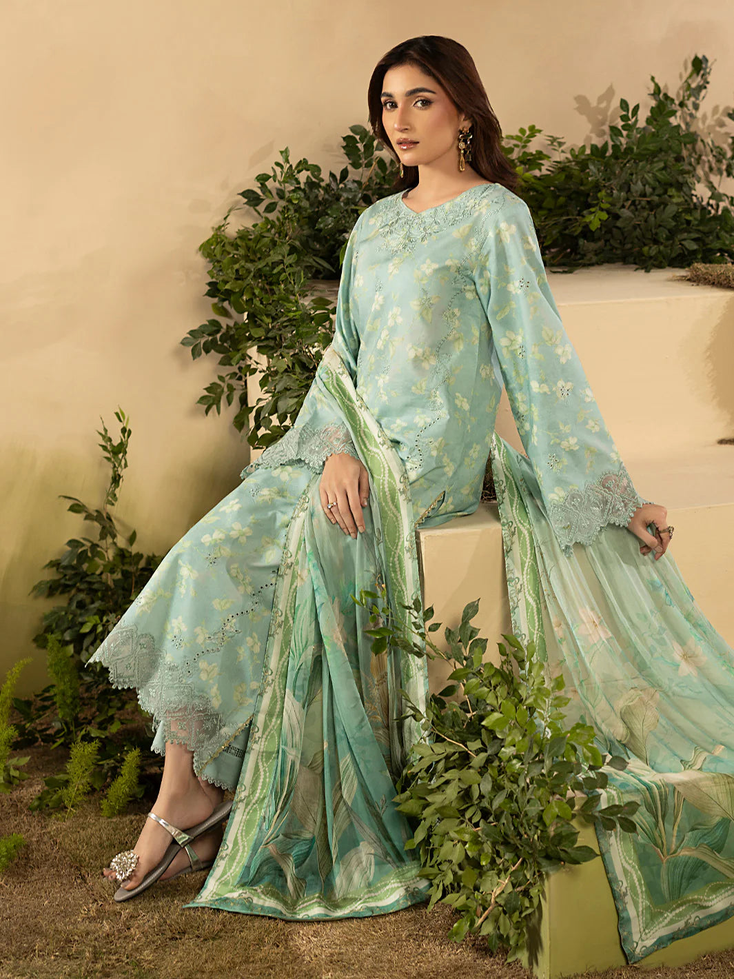 EC - 07 - Ellena by Celts