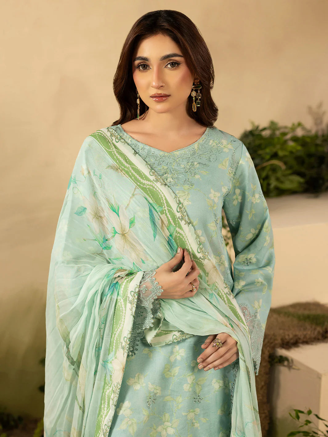 EC - 07 - Ellena by Celts