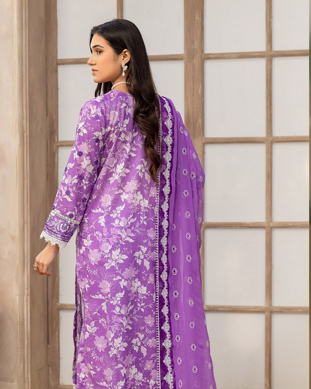 04 - Smile Luxury Summer Collection