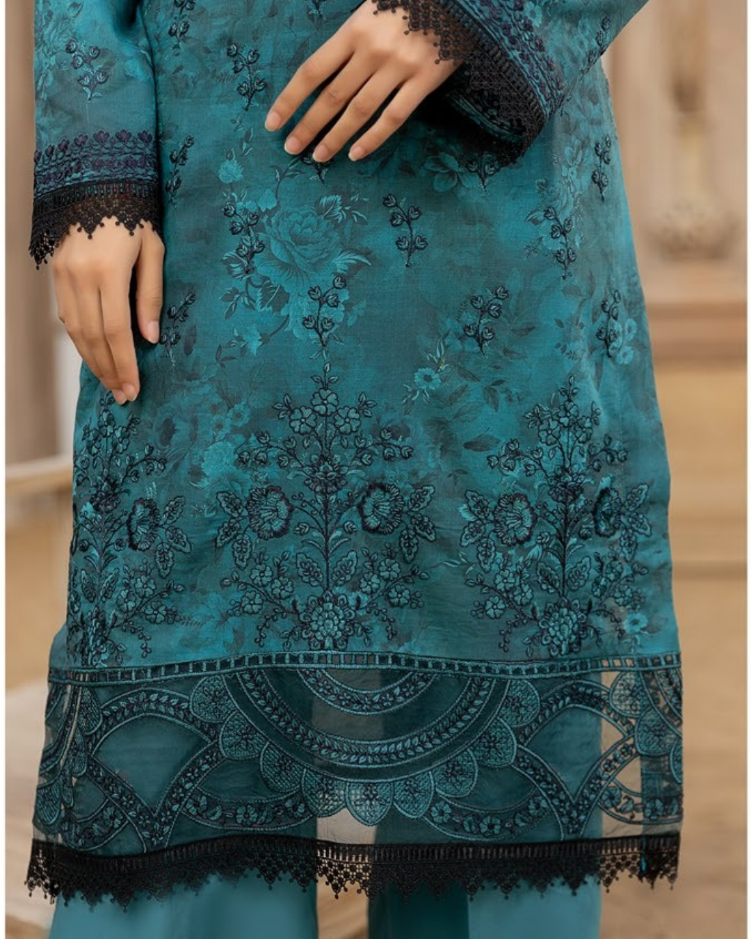 06 - Smile Luxury Summer Collection