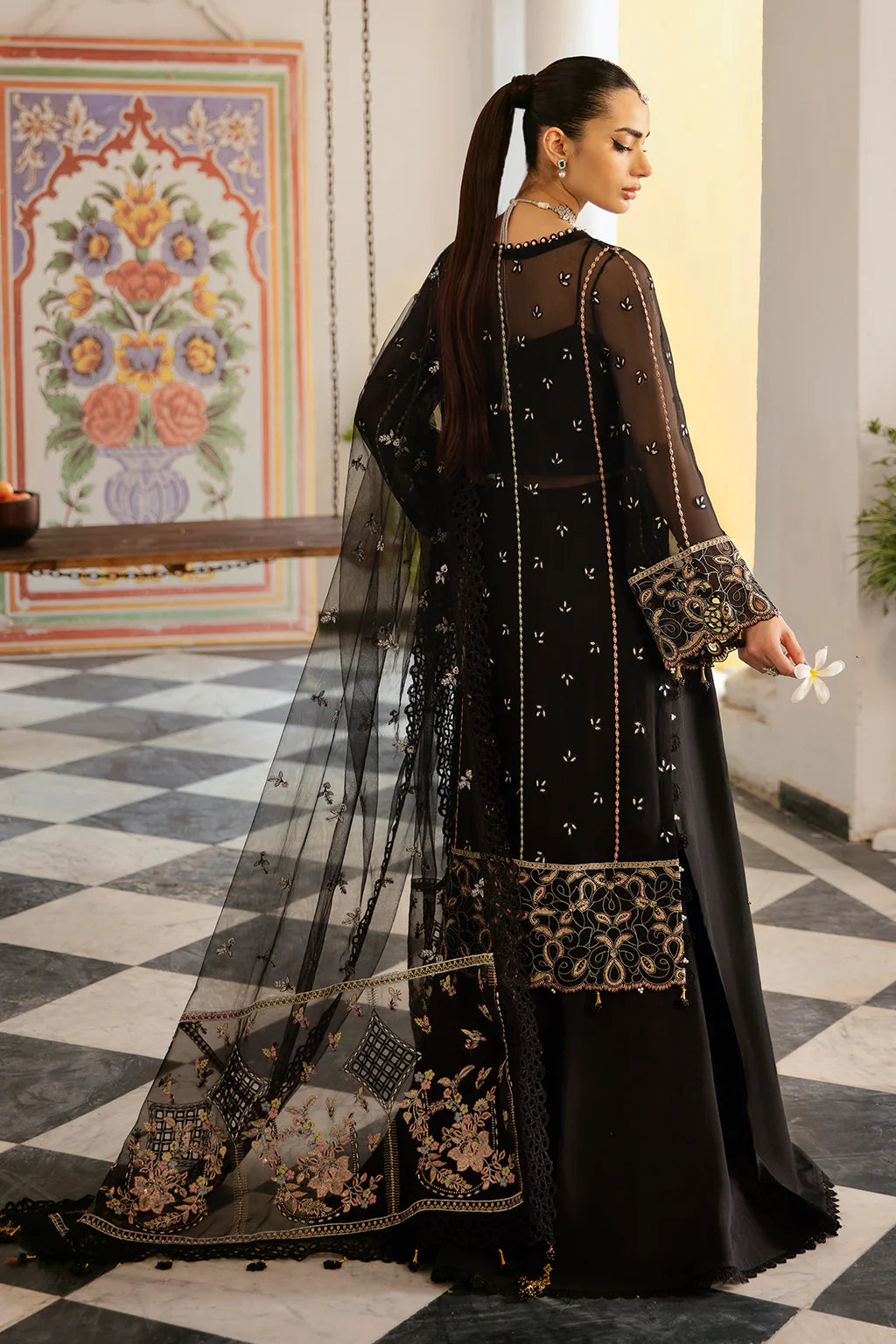 Q-106 - Ramsha
