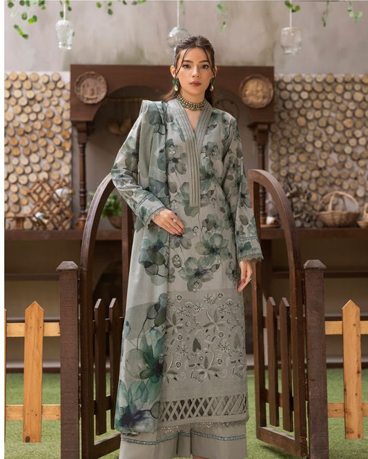 Design - 06 - Sanam Saeed