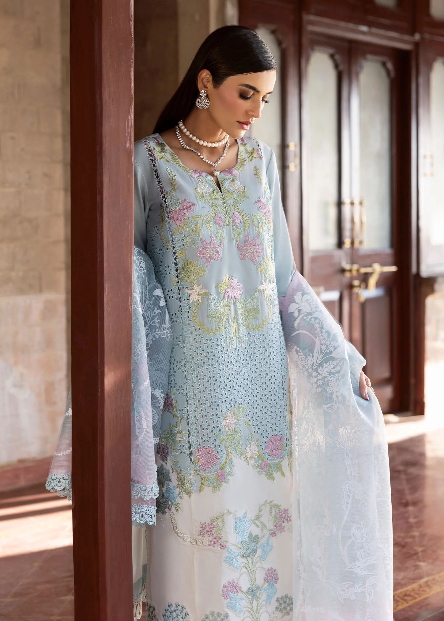 LOTUS REVERIE 4-B - Saira Shakira