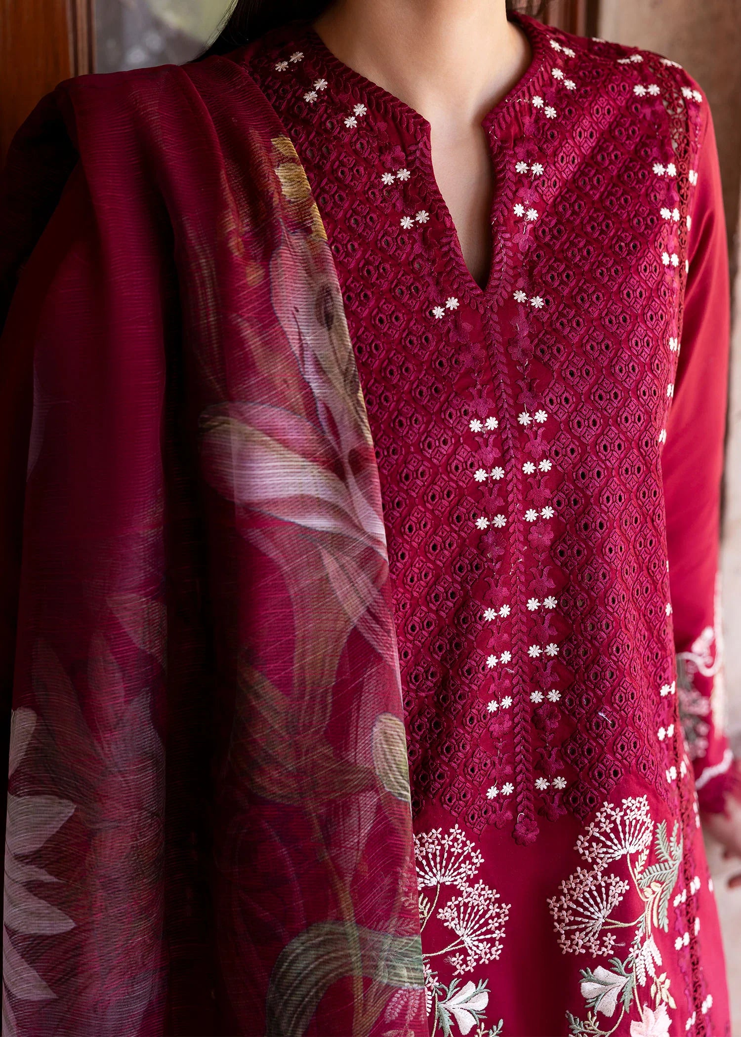 HANGING GARDENS 2-A - Saira Shakira