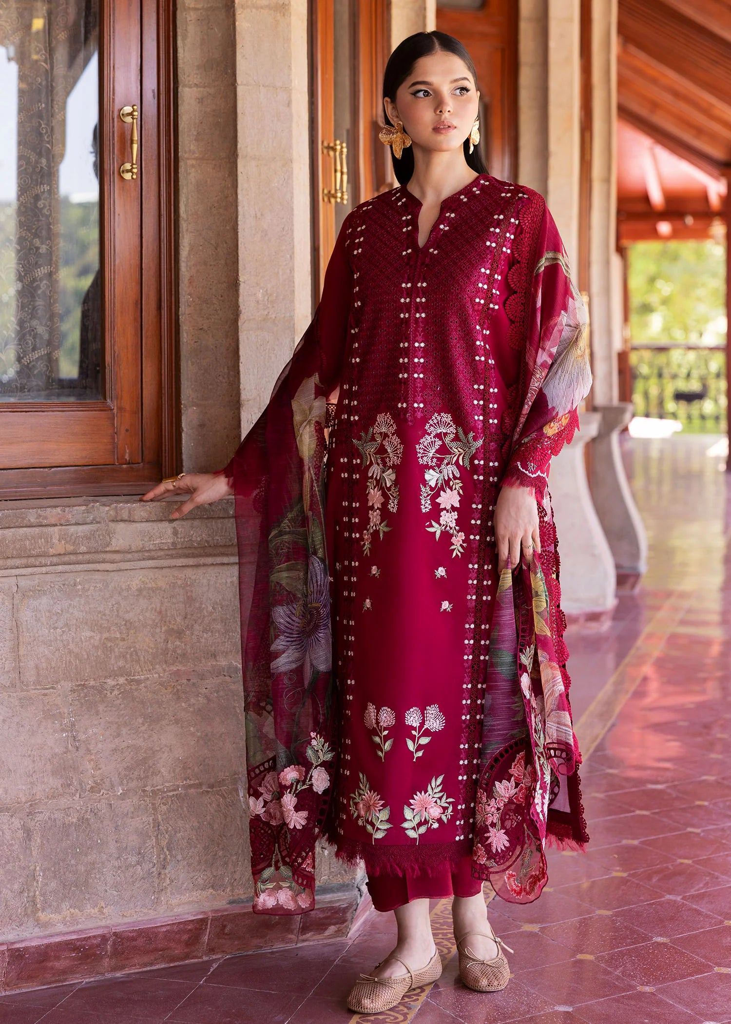 HANGING GARDENS 2-A - Saira Shakira
