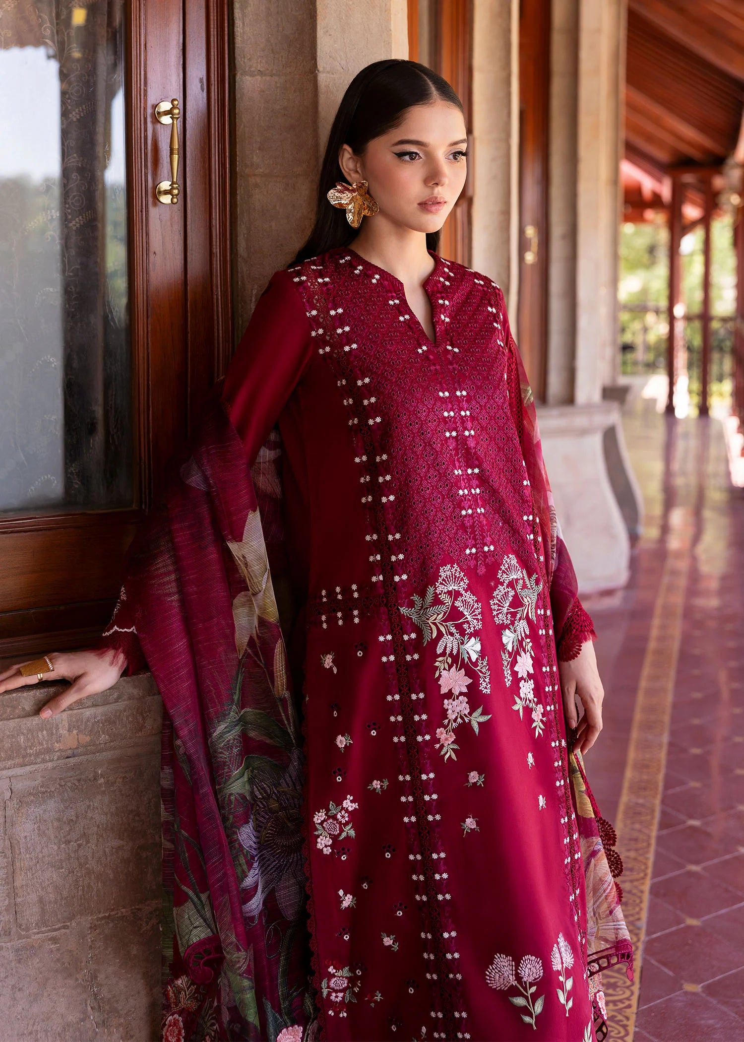 HANGING GARDENS 2-A - Saira Shakira