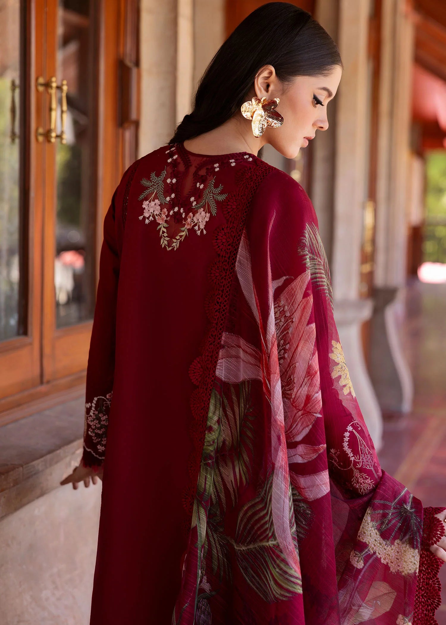 HANGING GARDENS 2-A - Saira Shakira