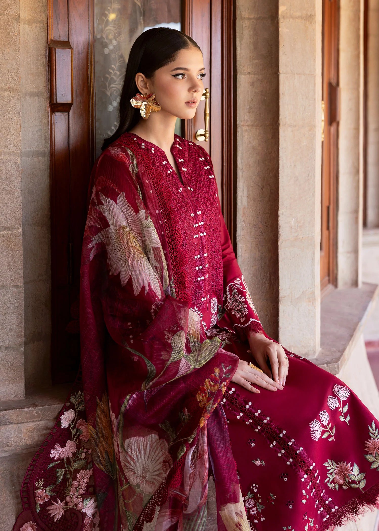 HANGING GARDENS 2-A - Saira Shakira
