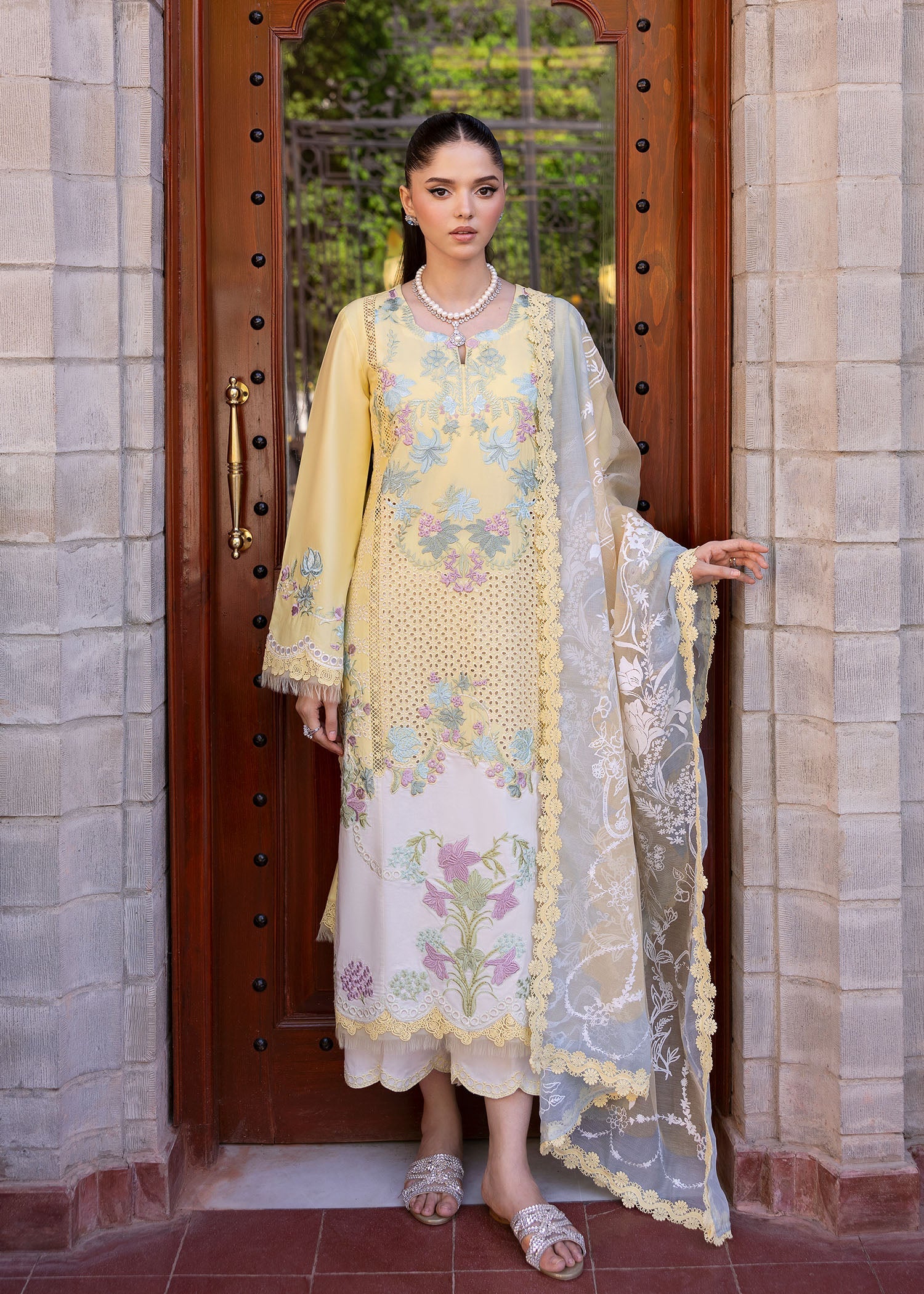 LOTUS REVERIE 4-A - Saira Shakira