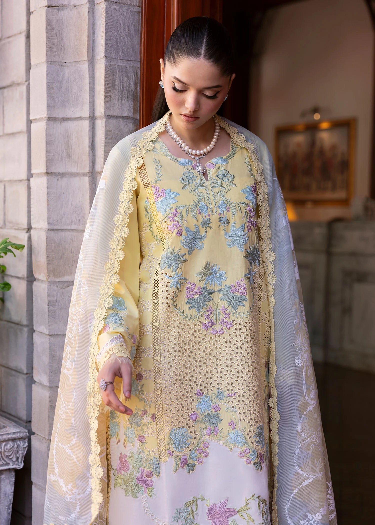 LOTUS REVERIE 4-A - Saira Shakira