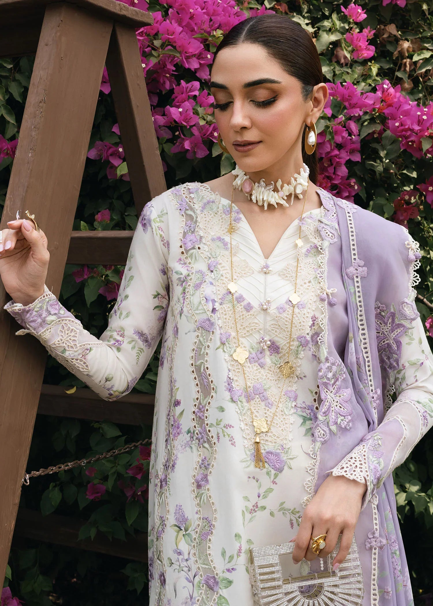 LAVENDER FALL - D5B - Crimson