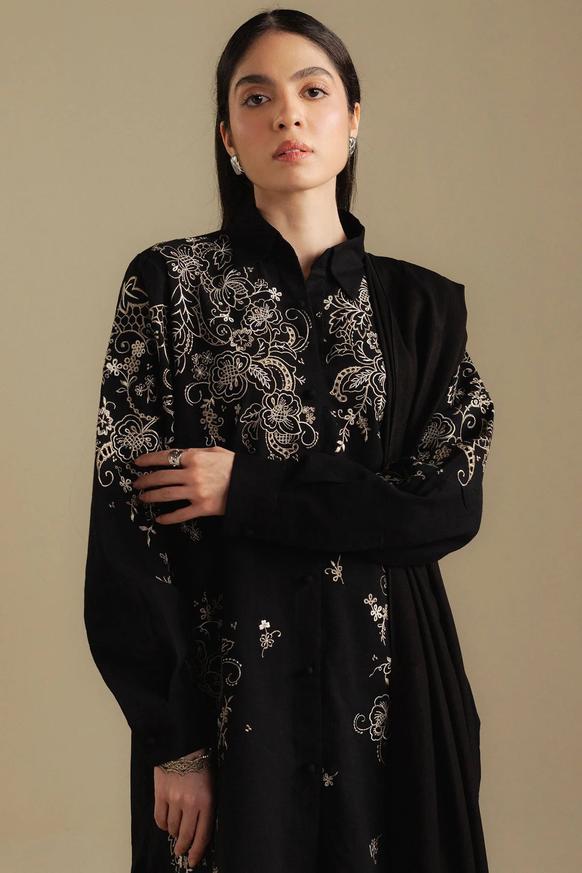 Laurel-9A - Zara Shah Jahan