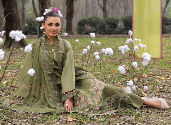 D 09 - Ayzal by Panache