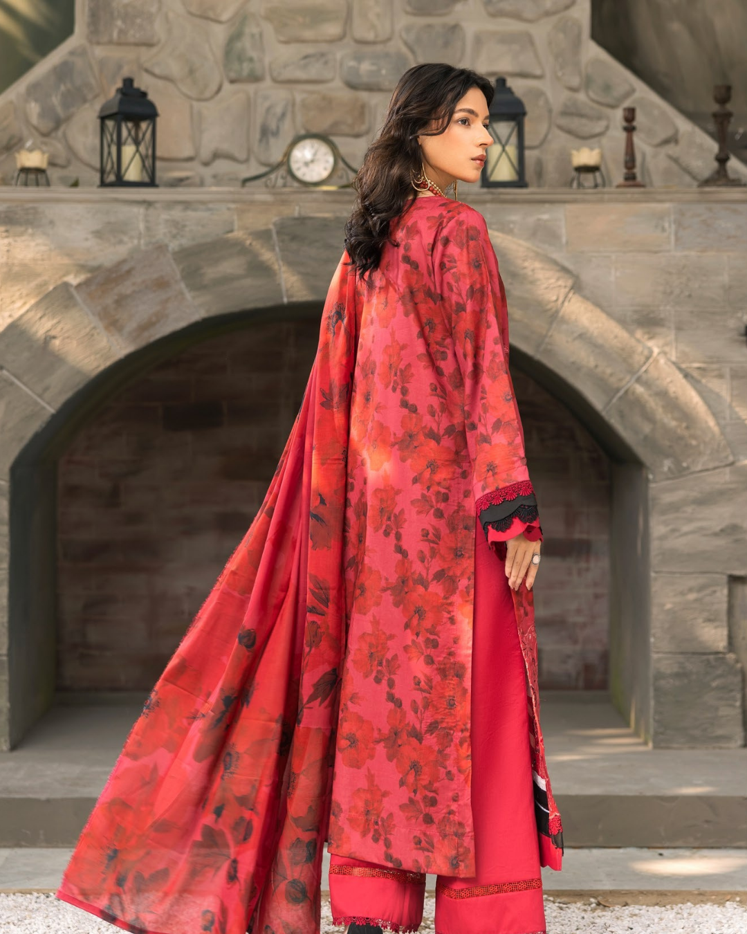 Design - 01 - Sanam Saeed