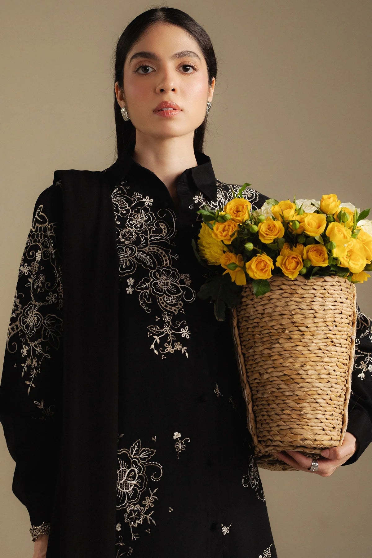 Laurel-9A - Zara Shah Jahan