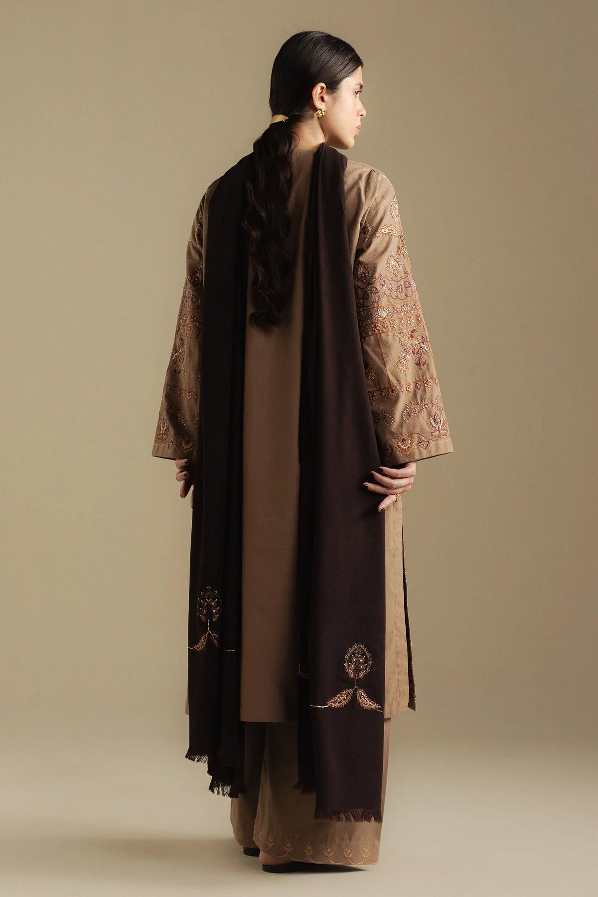 Bloom-6B - Zara Shah Jahan