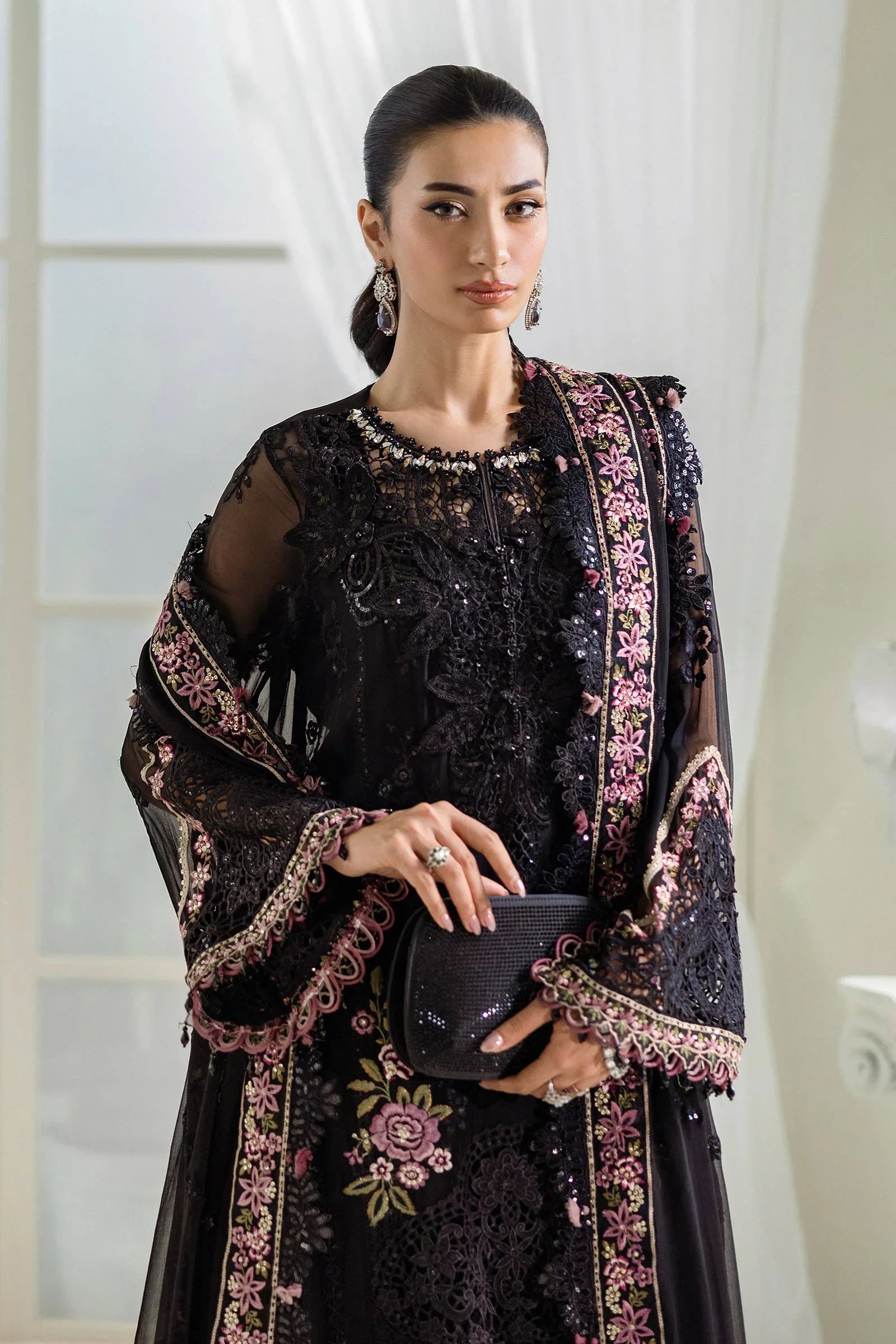 MPC-25-104 - MARIA.B