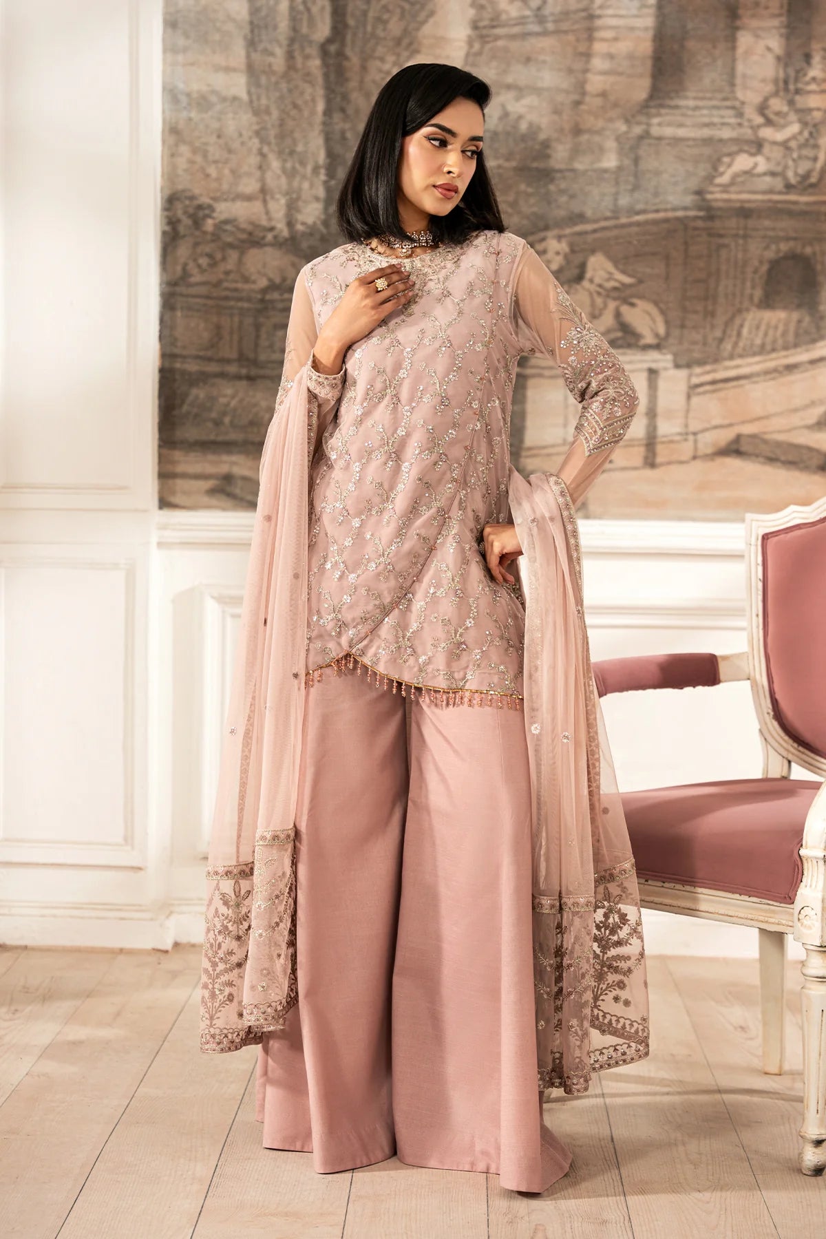 ZFE-03 VIVIAN - Zarif